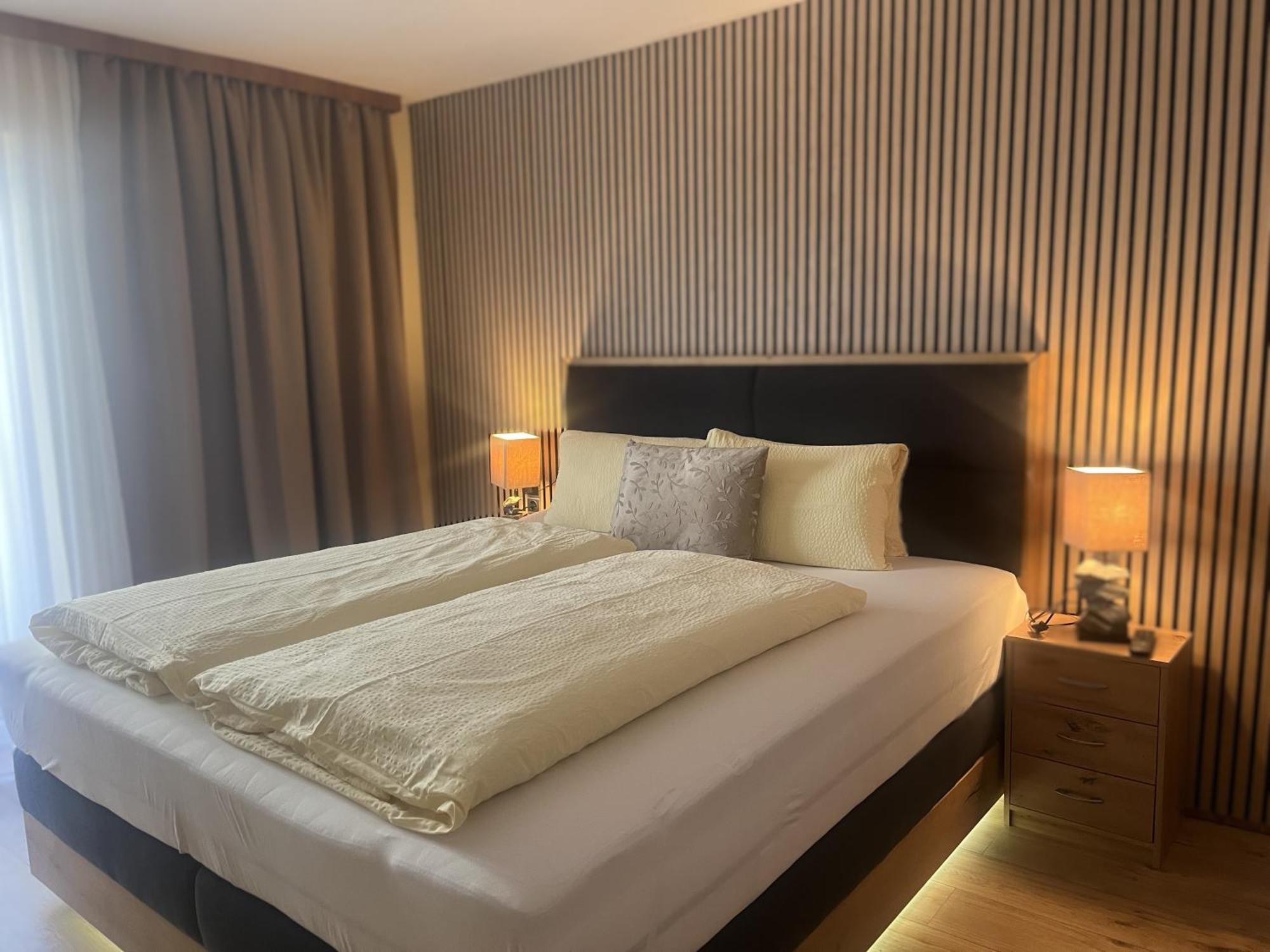 Gaestehaus -Pension Edelweiss フェント エクステリア 写真